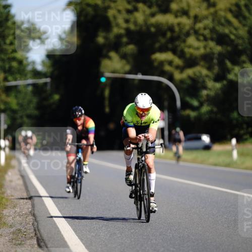 07.09.2025 - 19. Norderstedt Triathlon Michael Burmester http://msf.ph/oto/8846429 07.09.2025 11:16:44 Radfahren 200 meine-sportfotos.de