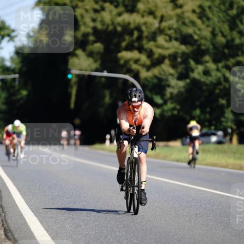 07.09.2025 - 19. Norderstedt Triathlon Michael Burmester http://msf.ph/oto/8846714 07.09.2025 11:20:43 Radfahren 1340 meine-sportfotos.de