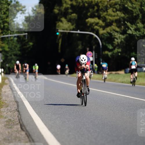 07.09.2025 - 19. Norderstedt Triathlon Michael Burmester http://msf.ph/oto/8846738 07.09.2025 11:21:15 Radfahren 1181 meine-sportfotos.de