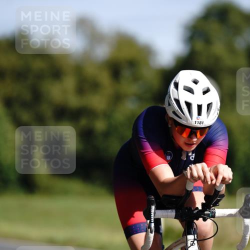 07.09.2025 - 19. Norderstedt Triathlon Michael Burmester http://msf.ph/oto/8846742 07.09.2025 11:21:18 Radfahren 1181 meine-sportfotos.de