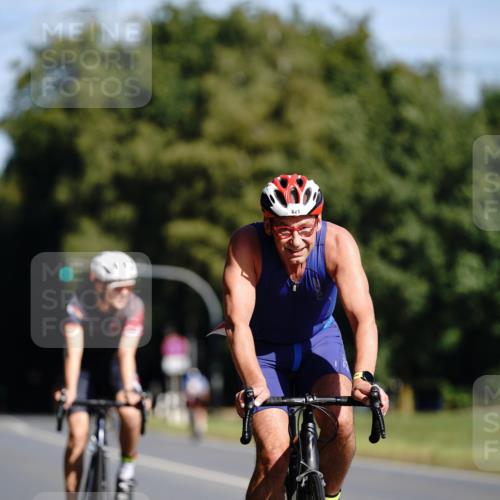 07.09.2025 - 19. Norderstedt Triathlon Michael Burmester http://msf.ph/oto/8846772 07.09.2025 11:21:43 Radfahren 821, 1156 meine-sportfotos.de