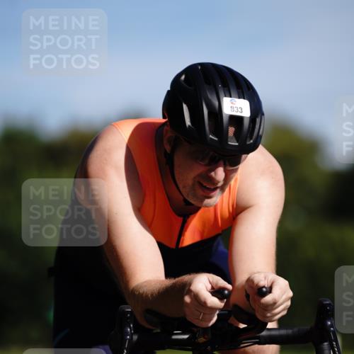 07.09.2025 - 19. Norderstedt Triathlon Michael Burmester http://msf.ph/oto/8846822 07.09.2025 11:22:28 Radfahren 833, 1377 meine-sportfotos.de