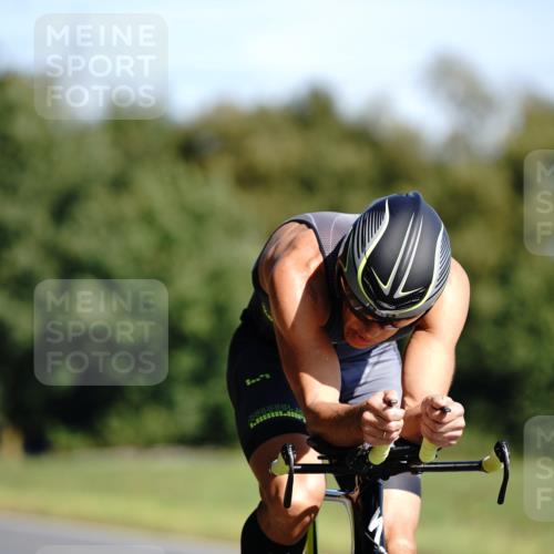 07.09.2025 - 19. Norderstedt Triathlon Michael Burmester http://msf.ph/oto/8846996 07.09.2025 11:24:24 Radfahren 225 meine-sportfotos.de