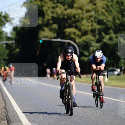 07.09.2025 - 19. Norderstedt Triathlon Michael Burmester http://msf.ph/oto/8847049 07.09.2025 11:25:09 Radfahren 844, 1152 meine-sportfotos.de