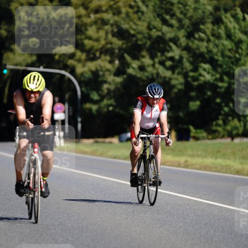 07.09.2025 - 19. Norderstedt Triathlon Michael Burmester http://msf.ph/oto/8847120 07.09.2025 11:25:34 Radfahren 1219, 1236 meine-sportfotos.de