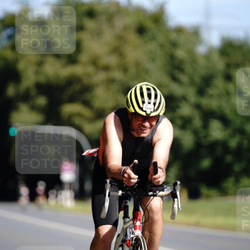 07.09.2025 - 19. Norderstedt Triathlon Michael Burmester http://msf.ph/oto/8847127 07.09.2025 11:25:35 Radfahren 1219, 1236 meine-sportfotos.de