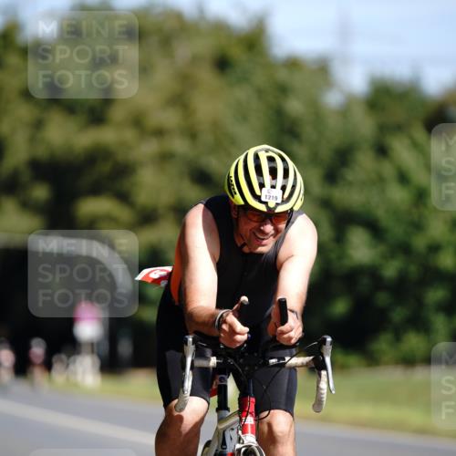 07.09.2025 - 19. Norderstedt Triathlon Michael Burmester http://msf.ph/oto/8847131 07.09.2025 11:25:35 Radfahren 1219, 1236 meine-sportfotos.de