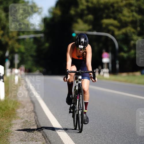 07.09.2025 - 19. Norderstedt Triathlon Michael Burmester http://msf.ph/oto/8847142 07.09.2025 11:25:49 Radfahren 1195 meine-sportfotos.de