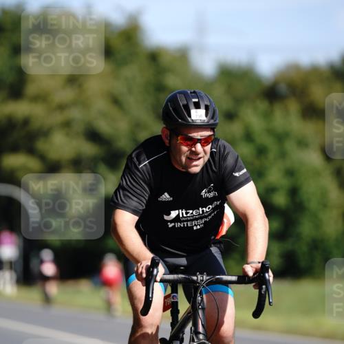 07.09.2025 - 19. Norderstedt Triathlon Michael Burmester http://msf.ph/oto/8847339 07.09.2025 11:27:16 Radfahren 796, 1198 meine-sportfotos.de