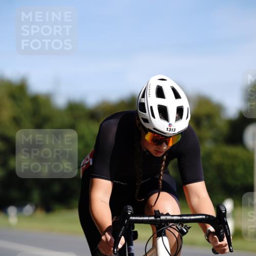 07.09.2025 - 19. Norderstedt Triathlon Michael Burmester http://msf.ph/oto/8847396 07.09.2025 11:27:28 Radfahren 300, 1313 meine-sportfotos.de