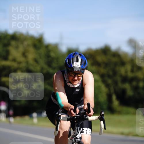 07.09.2025 - 19. Norderstedt Triathlon Michael Burmester http://msf.ph/oto/8847510 07.09.2025 11:28:08 Radfahren 204, 1218 meine-sportfotos.de