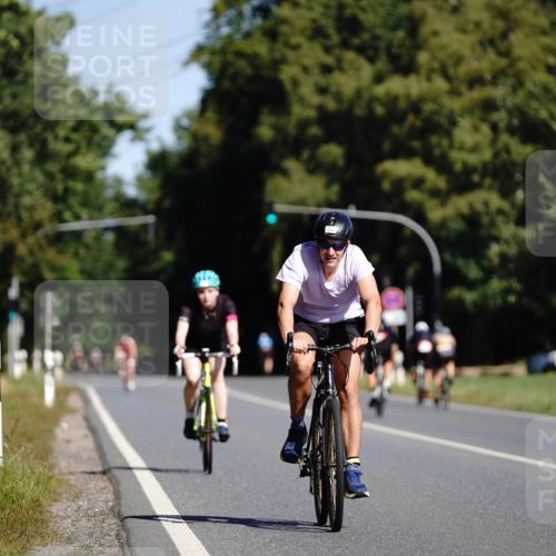 07.09.2025 - 19. Norderstedt Triathlon Michael Burmester http://msf.ph/oto/8847536 07.09.2025 11:28:28 Radfahren 1274 meine-sportfotos.de