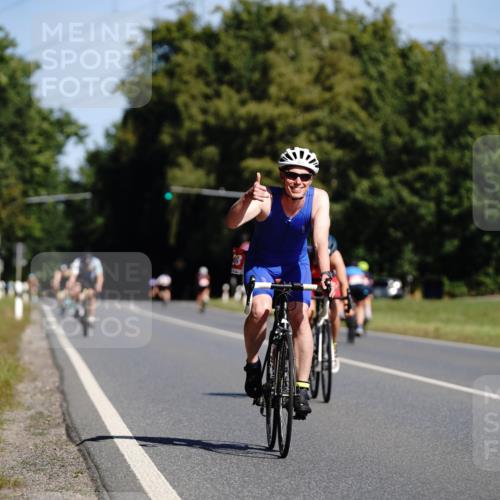 07.09.2025 - 19. Norderstedt Triathlon Michael Burmester http://msf.ph/oto/8847610 07.09.2025 11:29:23 Radfahren 819, 1173, 1196, 1228 meine-sportfotos.de