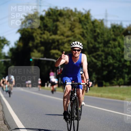 07.09.2025 - 19. Norderstedt Triathlon Michael Burmester http://msf.ph/oto/8847613 07.09.2025 11:29:23 Radfahren 819, 1173, 1196, 1228 meine-sportfotos.de