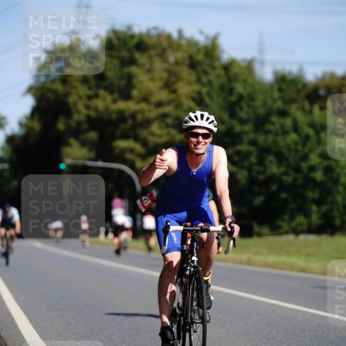 07.09.2025 - 19. Norderstedt Triathlon Michael Burmester http://msf.ph/oto/8847617 07.09.2025 11:29:23 Radfahren 819, 1173, 1196, 1228 meine-sportfotos.de