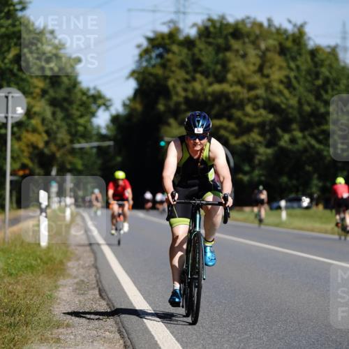 07.09.2025 - 19. Norderstedt Triathlon Michael Burmester http://msf.ph/oto/8847667 07.09.2025 11:29:32 Radfahren 185, 784, 1227 meine-sportfotos.de