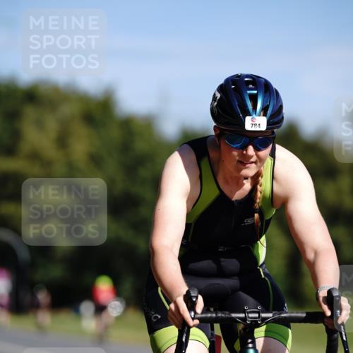 07.09.2025 - 19. Norderstedt Triathlon Michael Burmester http://msf.ph/oto/8847679 07.09.2025 11:29:33 Radfahren 185, 784, 1227 meine-sportfotos.de