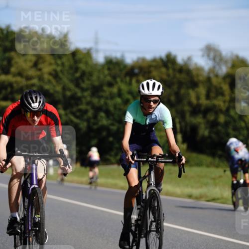 07.09.2025 - 19. Norderstedt Triathlon Michael Burmester http://msf.ph/oto/8847818 07.09.2025 11:31:06 Radfahren 284, 862, 1190, 1208, 1363 meine-sportfotos.de