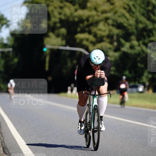 07.09.2025 - 19. Norderstedt Triathlon Michael Burmester http://msf.ph/oto/8847902 07.09.2025 11:32:08 Radfahren 281, 1334 meine-sportfotos.de