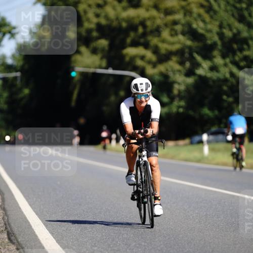 07.09.2025 - 19. Norderstedt Triathlon Michael Burmester http://msf.ph/oto/8847912 07.09.2025 11:32:16 Radfahren 186 meine-sportfotos.de