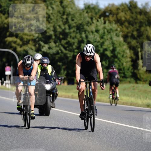 07.09.2025 - 19. Norderstedt Triathlon Michael Burmester http://msf.ph/oto/8847934 07.09.2025 11:32:44 Radfahren 774, 834, 1167, 1181 meine-sportfotos.de