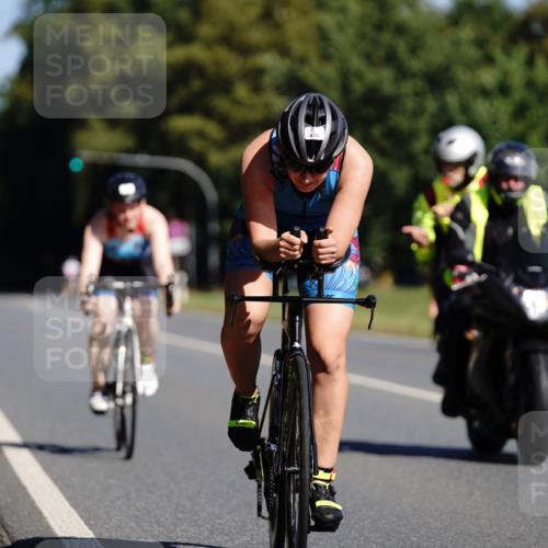 07.09.2025 - 19. Norderstedt Triathlon Michael Burmester http://msf.ph/oto/8847938 07.09.2025 11:32:45 Radfahren 774, 834, 1167, 1181 meine-sportfotos.de