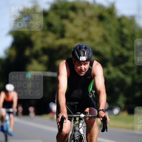 07.09.2025 - 19. Norderstedt Triathlon Michael Burmester http://msf.ph/oto/8847974 07.09.2025 11:33:08 Radfahren 1217, 1365 meine-sportfotos.de