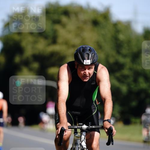 07.09.2025 - 19. Norderstedt Triathlon Michael Burmester http://msf.ph/oto/8847976 07.09.2025 11:33:08 Radfahren 1217, 1365 meine-sportfotos.de