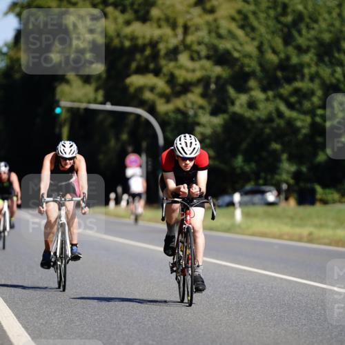 07.09.2025 - 19. Norderstedt Triathlon Michael Burmester http://msf.ph/oto/8848010 07.09.2025 11:33:31 Radfahren 1199, 1333 meine-sportfotos.de