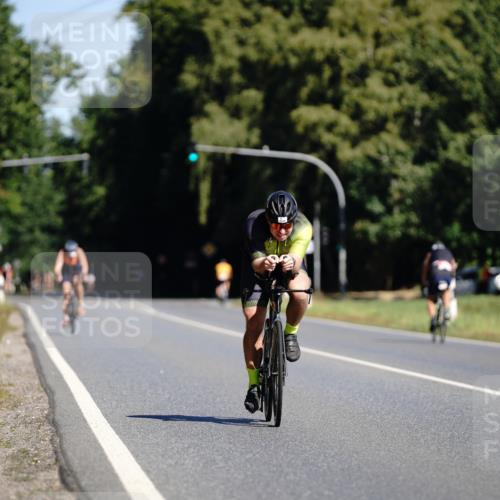 07.09.2025 - 19. Norderstedt Triathlon Michael Burmester http://msf.ph/oto/8848038 07.09.2025 11:33:52 Radfahren 1377 meine-sportfotos.de