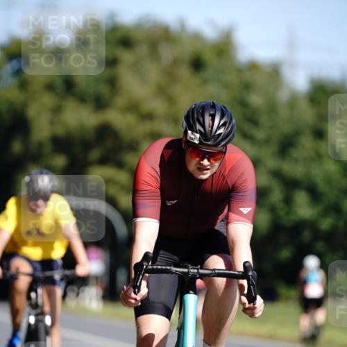 07.09.2025 - 19. Norderstedt Triathlon Michael Burmester http://msf.ph/oto/8848156 07.09.2025 11:35:04 Radfahren 155, 228, 280, 793, 1244 meine-sportfotos.de
