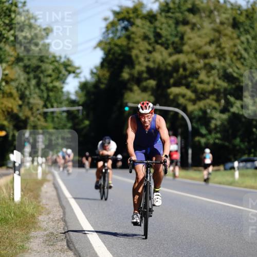 07.09.2025 - 19. Norderstedt Triathlon Michael Burmester http://msf.ph/oto/8848166 07.09.2025 11:35:08 Radfahren 228, 821 meine-sportfotos.de