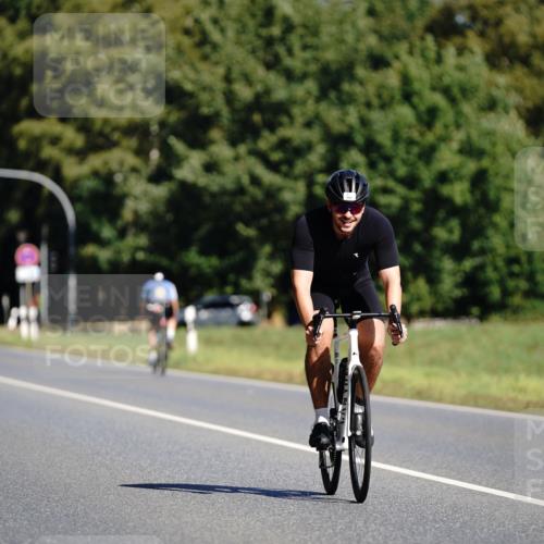 07.09.2025 - 19. Norderstedt Triathlon Michael Burmester http://msf.ph/oto/8848186 07.09.2025 11:35:20 Radfahren 191, 734, 775 meine-sportfotos.de