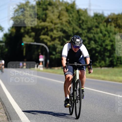 07.09.2025 - 19. Norderstedt Triathlon Michael Burmester http://msf.ph/oto/8848240 07.09.2025 11:35:50 Radfahren 252, 303, 815 meine-sportfotos.de