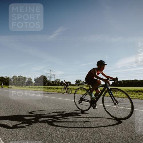 07.09.2025 - 19. Norderstedt Triathlon Michael Burmester http://msf.ph/oto/8849100 07.09.2025 09:37:31 Radfahren 583 meine-sportfotos.de