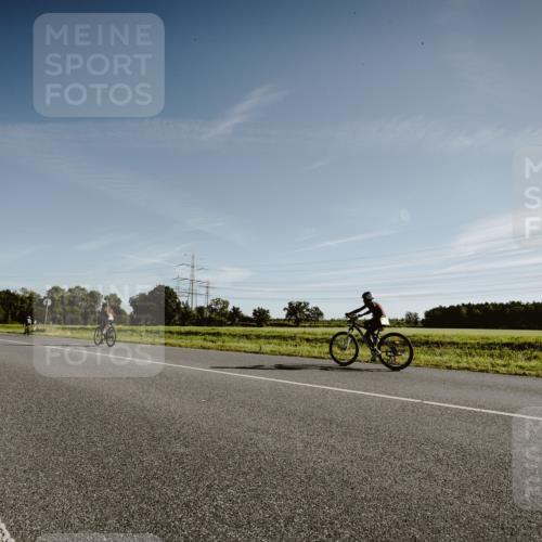 07.09.2025 - 19. Norderstedt Triathlon Michael Burmester http://msf.ph/oto/8849169 07.09.2025 09:38:30 Radfahren  meine-sportfotos.de