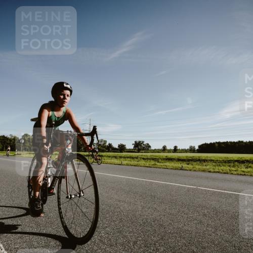 07.09.2025 - 19. Norderstedt Triathlon Michael Burmester http://msf.ph/oto/8849232 07.09.2025 09:39:35 Radfahren 566, 603, 618 meine-sportfotos.de