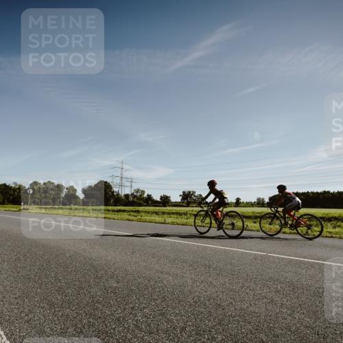 07.09.2025 - 19. Norderstedt Triathlon Michael Burmester http://msf.ph/oto/8849300 07.09.2025 09:41:02 Radfahren  meine-sportfotos.de