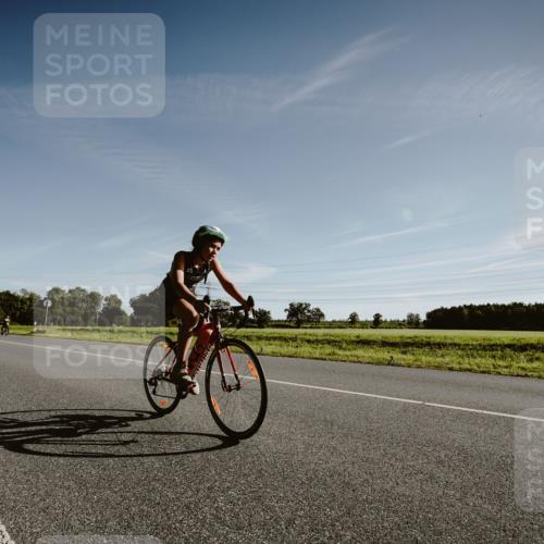 07.09.2025 - 19. Norderstedt Triathlon Michael Burmester http://msf.ph/oto/8849328 07.09.2025 09:41:14 Radfahren 565, 584, 599, 616 meine-sportfotos.de