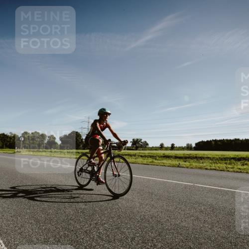 07.09.2025 - 19. Norderstedt Triathlon Michael Burmester http://msf.ph/oto/8849336 07.09.2025 09:41:20 Radfahren 555, 622 meine-sportfotos.de
