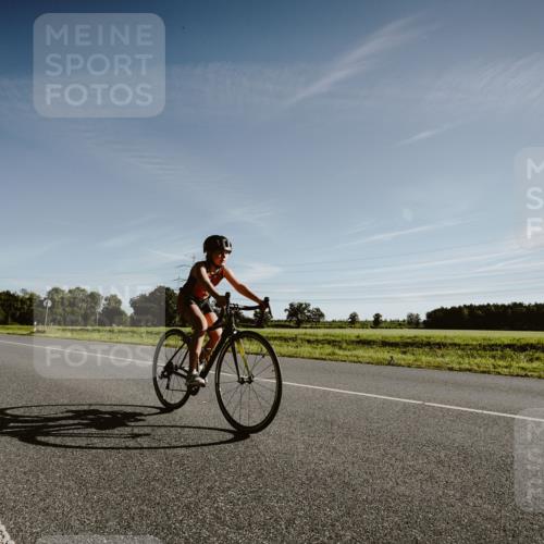 07.09.2025 - 19. Norderstedt Triathlon Michael Burmester http://msf.ph/oto/8849352 07.09.2025 09:41:45 Radfahren 608, 621 meine-sportfotos.de