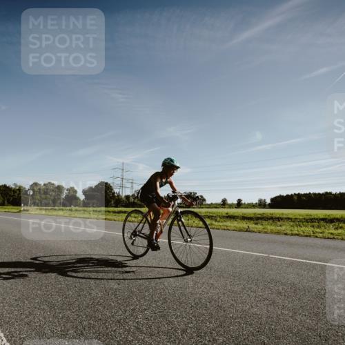 07.09.2025 - 19. Norderstedt Triathlon Michael Burmester http://msf.ph/oto/8849410 07.09.2025 09:43:43 Radfahren 581 meine-sportfotos.de
