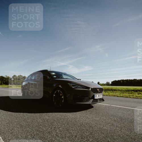 07.09.2025 - 19. Norderstedt Triathlon Michael Burmester http://msf.ph/oto/8849433 07.09.2025 09:48:34 Radfahren  meine-sportfotos.de