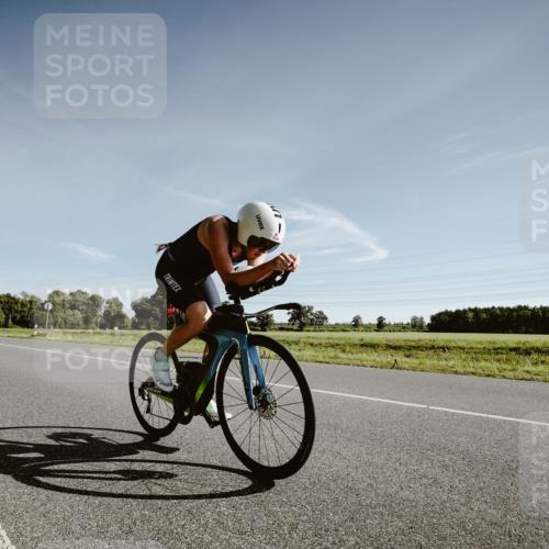 07.09.2025 - 19. Norderstedt Triathlon Michael Burmester http://msf.ph/oto/8849452 07.09.2025 10:20:47 Radfahren 1149 meine-sportfotos.de