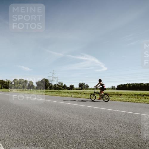 07.09.2025 - 19. Norderstedt Triathlon Michael Burmester http://msf.ph/oto/8849464 07.09.2025 10:21:14 Radfahren  meine-sportfotos.de