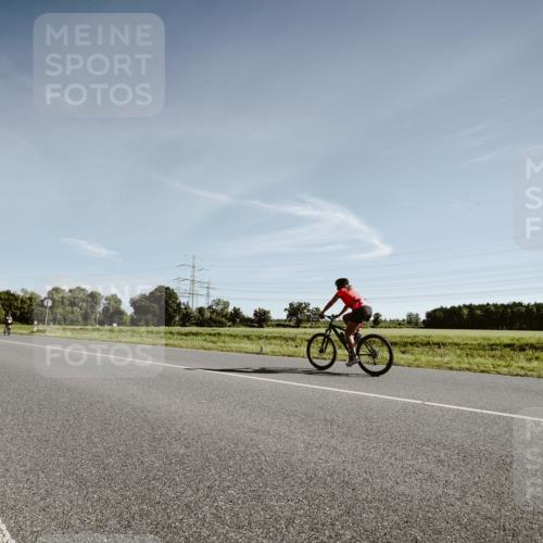 07.09.2025 - 19. Norderstedt Triathlon Michael Burmester http://msf.ph/oto/8849468 07.09.2025 10:21:19 Radfahren  meine-sportfotos.de