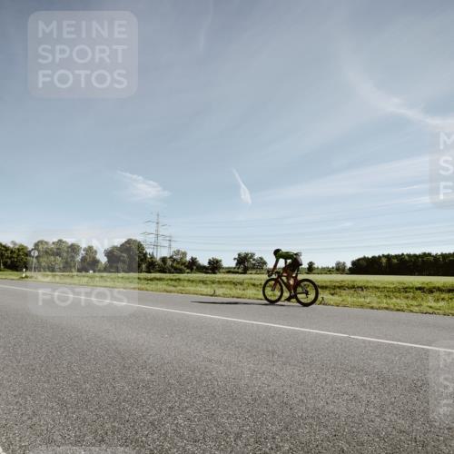 07.09.2025 - 19. Norderstedt Triathlon Michael Burmester http://msf.ph/oto/8849632 07.09.2025 10:31:03 Radfahren  meine-sportfotos.de