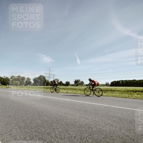 07.09.2025 - 19. Norderstedt Triathlon Michael Burmester http://msf.ph/oto/8849657 07.09.2025 10:31:22 Radfahren  meine-sportfotos.de