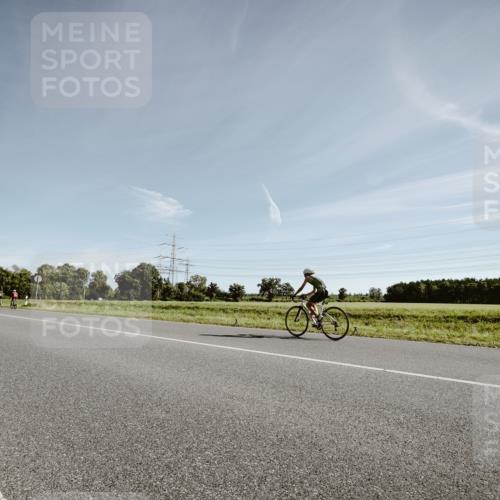 07.09.2025 - 19. Norderstedt Triathlon Michael Burmester http://msf.ph/oto/8849660 07.09.2025 10:31:25 Radfahren  meine-sportfotos.de