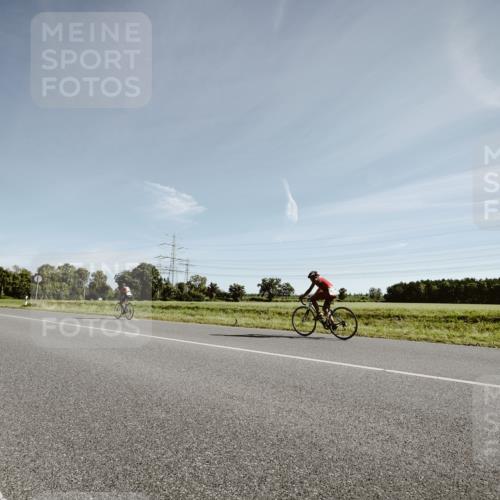 07.09.2025 - 19. Norderstedt Triathlon Michael Burmester http://msf.ph/oto/8849691 07.09.2025 10:32:37 Radfahren  meine-sportfotos.de